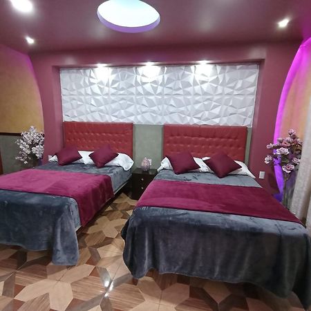 Hotel La Cueva Del Pirata กาสซีตาส ภายนอก รูปภาพ