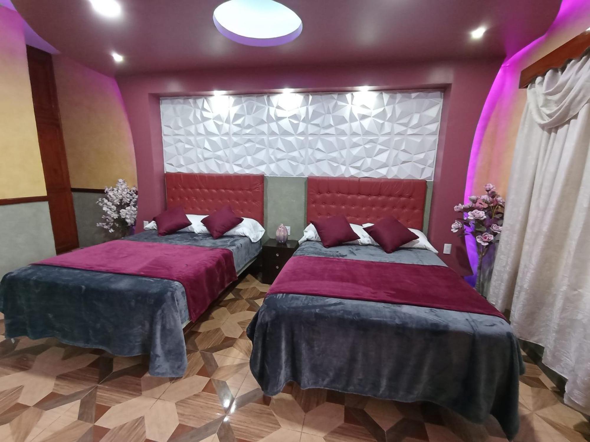 Hotel La Cueva Del Pirata กาสซีตาส ภายนอก รูปภาพ