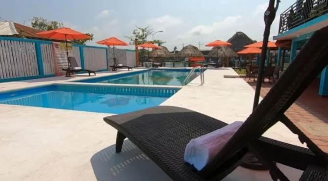 Hotel La Cueva Del Pirata กาสซีตาส ภายนอก รูปภาพ